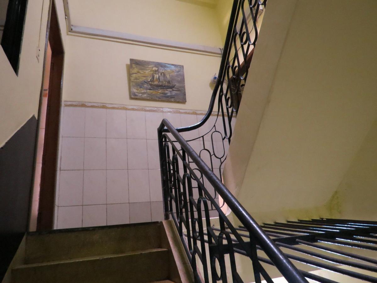 Jun Jun Guesthouse Phnom Penh Exterior photo